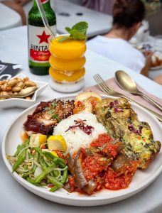 this is bali nasi campur with bintang