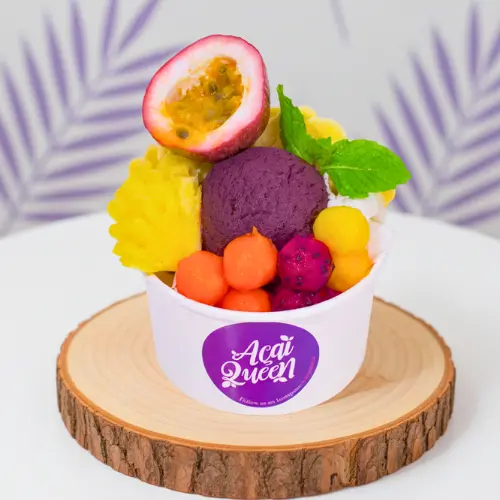 Where to Find the Best Dessert in Ubud 6 Tropical acai bowl served fresh at one of the best dessert spots in Ubud