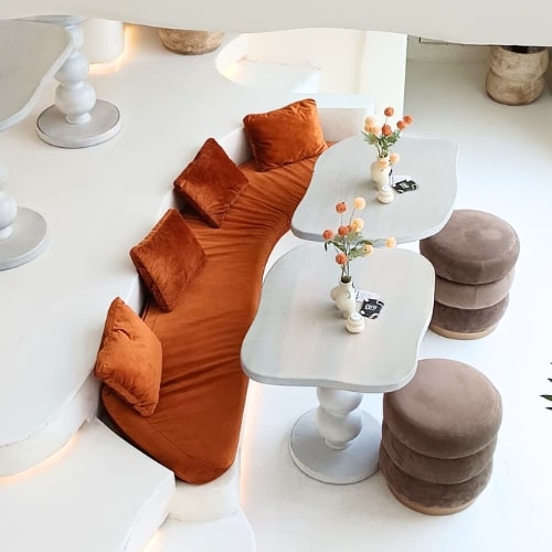 Artistic Dining Space at THIS IS BALI – Viral Bali Restaurant Bold and colorful interior design at THIS IS BALI, a top Instagrammable spot in Bali